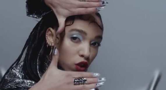 Video Fka Twigs Glass And Patron Me Hace Ruido