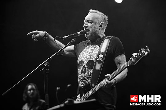 peter hook the light mexico city