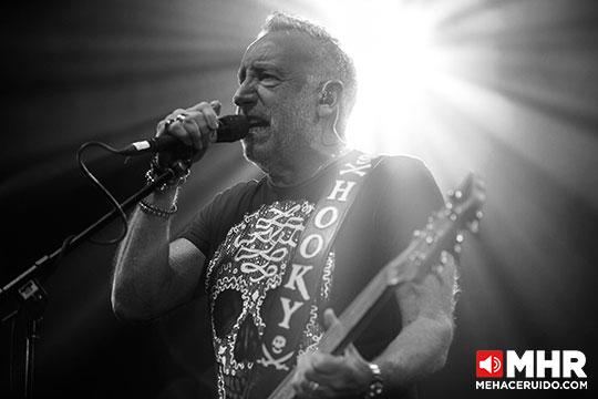 peter hook the light mexico city